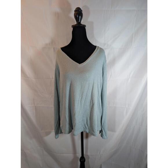 GUC Matty M Women's Soft Baby Blue V-Neck Long Sleeve Top Size Medium - Picture 1 of 6
